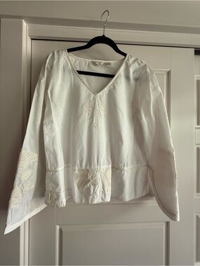 J. Jill White Embroidered V-Neck Blouse